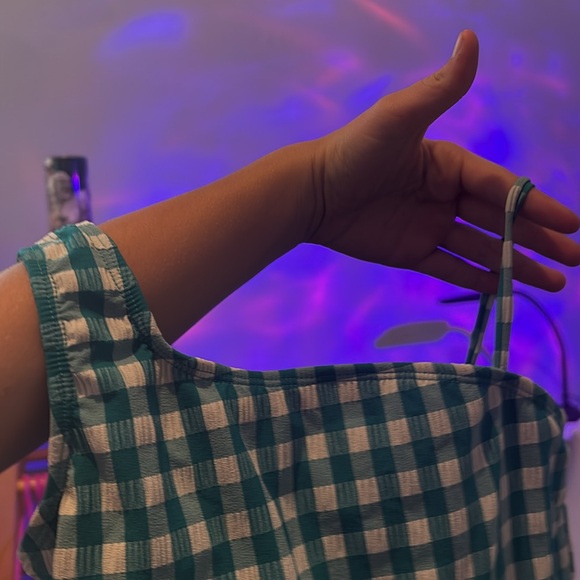 Swim - Picture 7 of 7